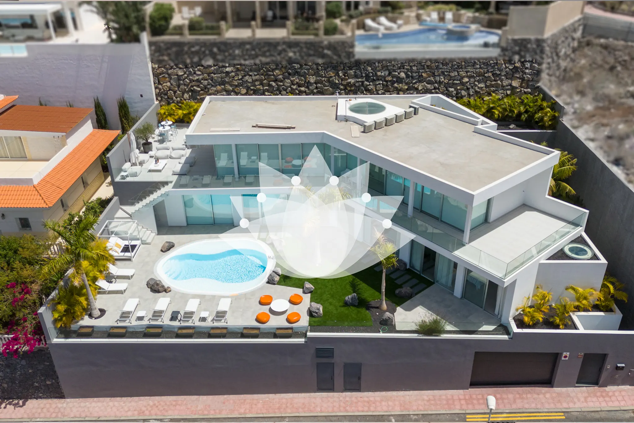 Villa LUX-II exterior